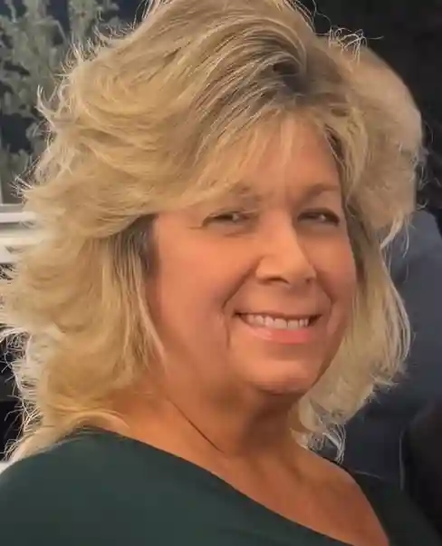 Elaine Shontz