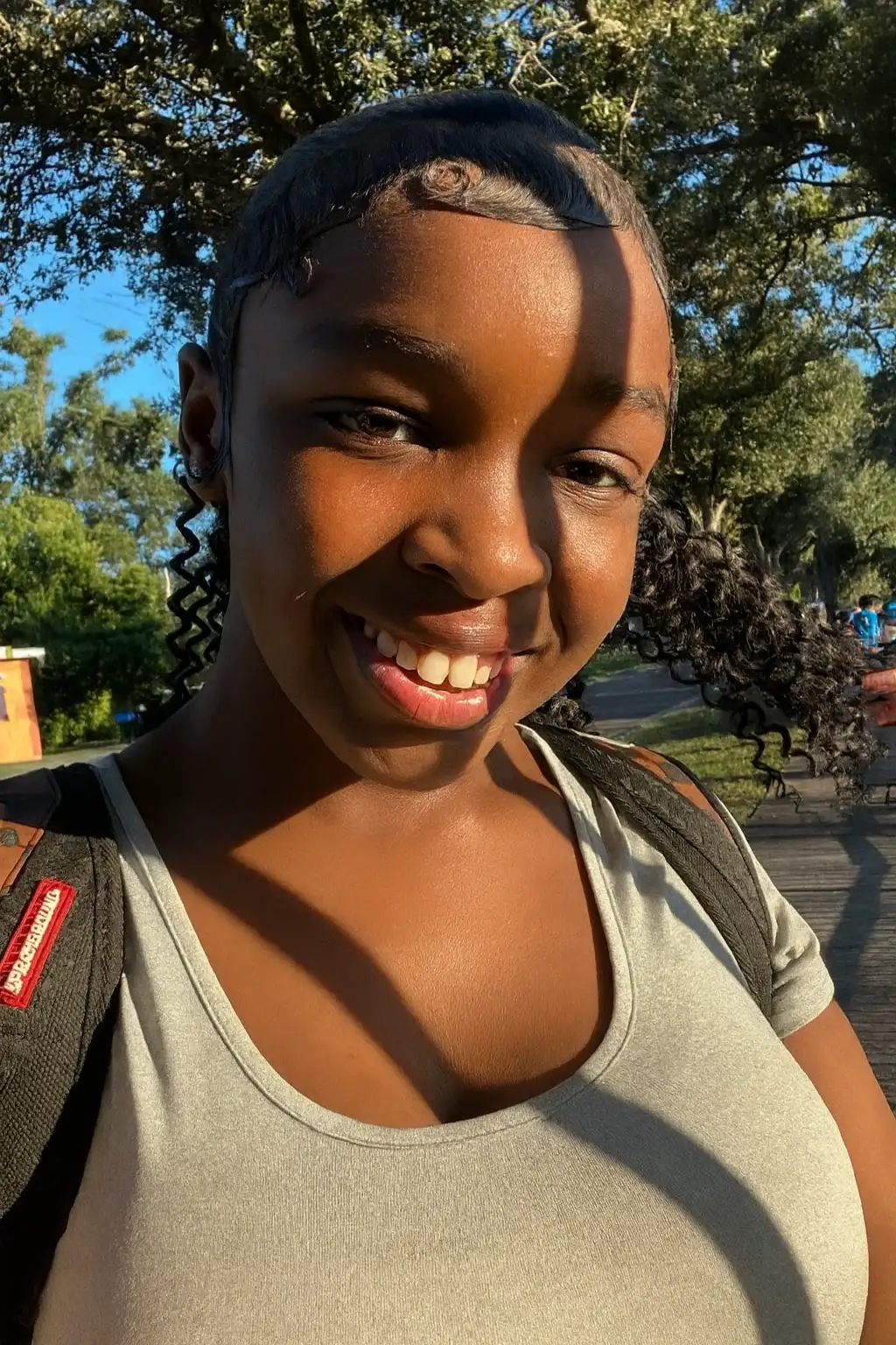 Niasia Barlow 